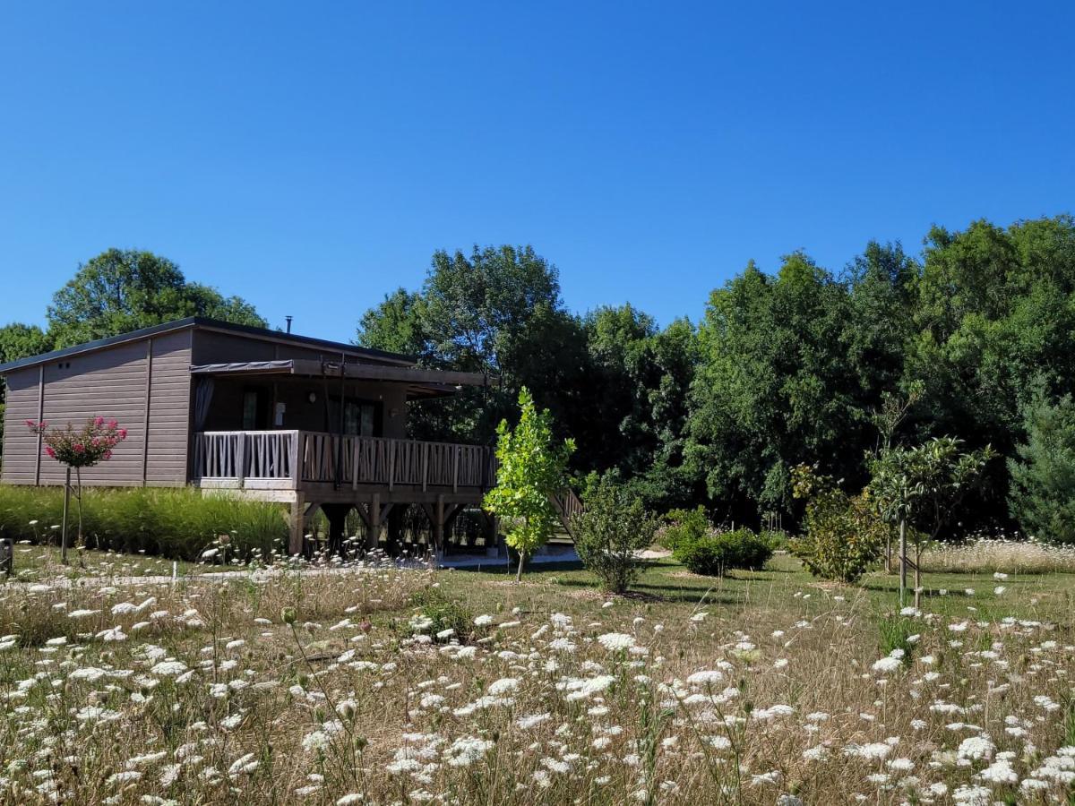 Les Chalets Du Moulin De Valade Condat-sur-Trincou ภายนอก รูปภาพ